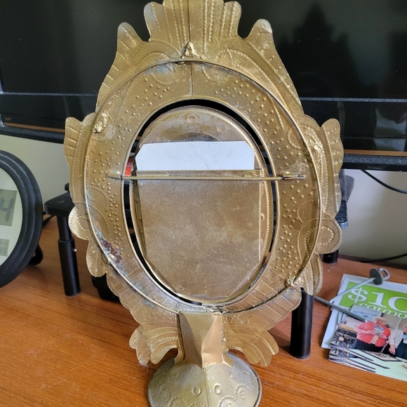 Very Unique Hand Crafted Punched Tin Gold Pictire Frame One Of A Kind - Picture 3 of 9